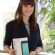 English Award Recipient Receives Dell Tablet
