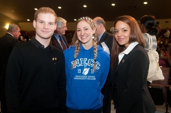 High School Students and Their Families Learn about Public Higher Ed Options
