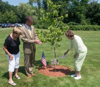 Women of NECC Honor Bombing Victims