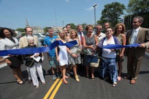 Left to right: Elizabeth Delgado , special assistant to Lawrence Mayor Dan Rivera; John R. Dimitry, former president, NECC, and his wife Audrey of West Newbury; Steven Buturlia of Pelham, NH; Kelsy Buturlia of Pelham, NH; Barbara Goudreault of Haverhill; Christopher Goudreault of Haverhill; Mary Goudreault of Tewksbury; Bill Moynihan, chair, NECC Board of Trustees; Julie Reynolds of Middleton, NH; Patrick Goudreault of Haverhill; Matthew Goudreault of Haverhill; Lynn Morton, Esq. of Tucson, AZ; Ann Corey of Atkinson, NH; and Lane Glenn, NECC President.