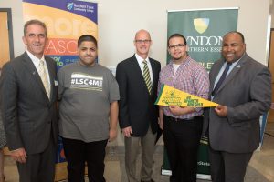 lsc-students-with-presidents-and-mayor